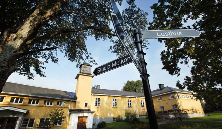 Molkoms folkhögskola